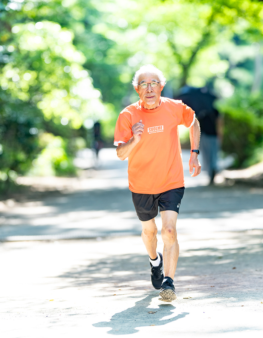 昨年のいわて奥州きらめきマラソンを5時間12分57秒で完走した遠藤さん（写真／小野口健太）