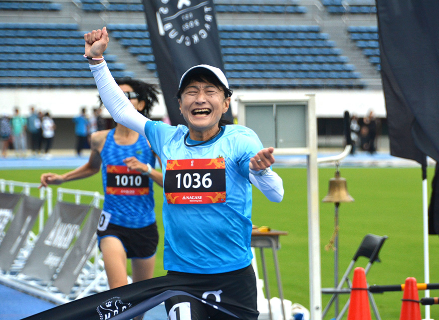 MDC1000ｍの女子46歳以上の部で優勝した鴈原淳子さん