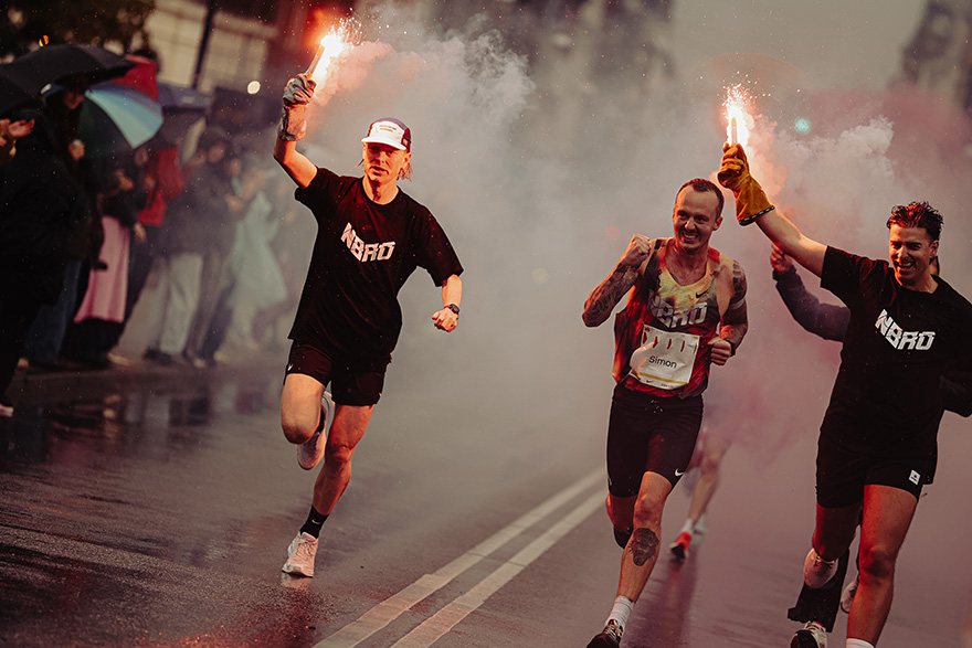 今年のコペンハーゲンハーフマラソンでランナーを応援するNBROのメンバー(写真/大会事務局提供)