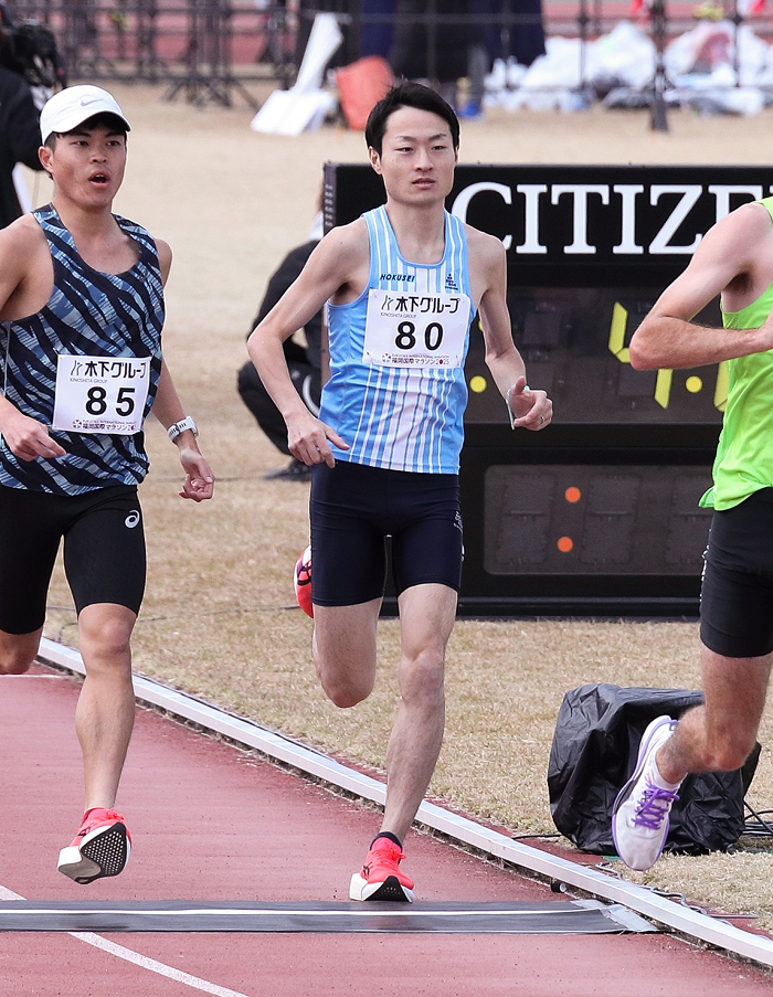 昨年12月の福岡国際マラソンを走る神直之さ　写真／石田祥一