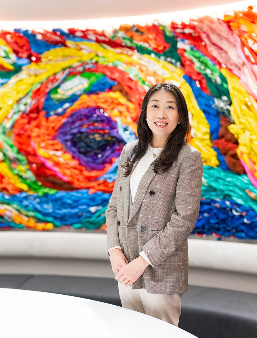 マネックスグループ株式会社 代表執行役社長CEO 清明祐子さん（写真／小野口健太）