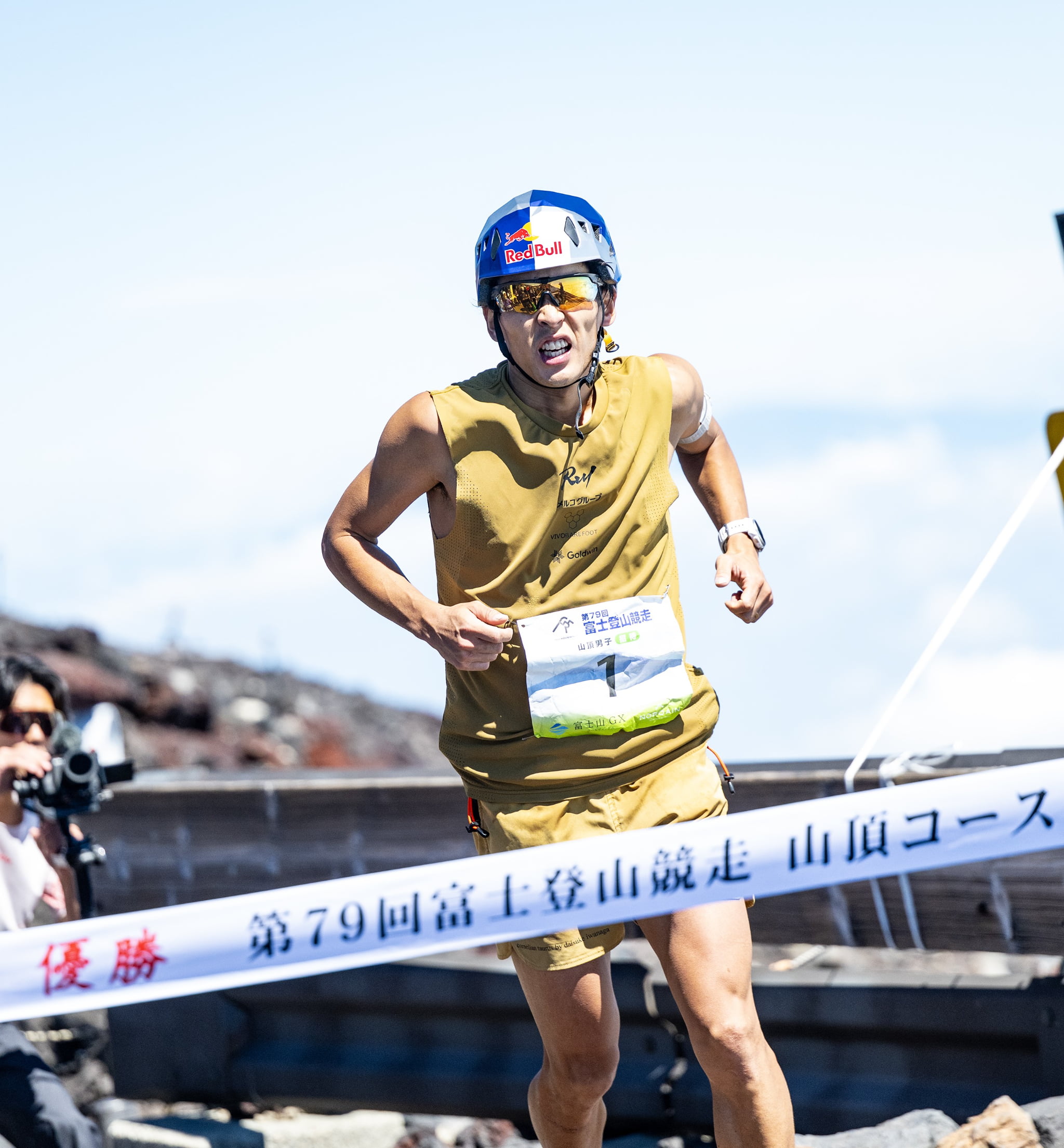 山頂コースで2連覇を達成した上田瑠偉選手（写真／小野口健太）