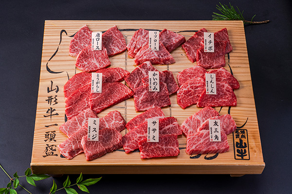 山形牛一頭盛り 7980円（2～3人前）