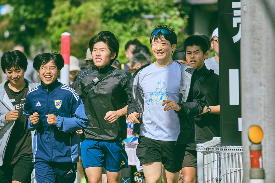 ランコミュニティ「Good Morning Run」を運営する木村さん（写真右） 写真／てるとる