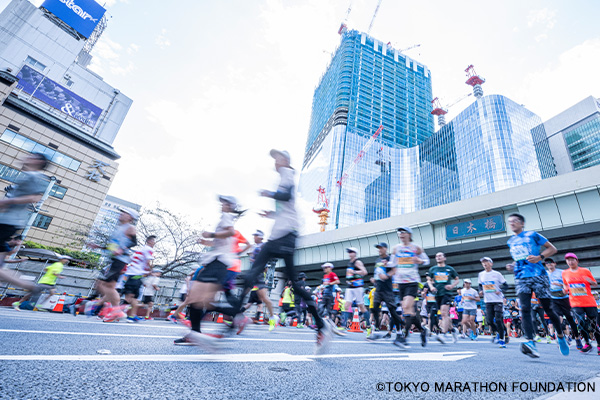 発着は国立競技場！15,000人が