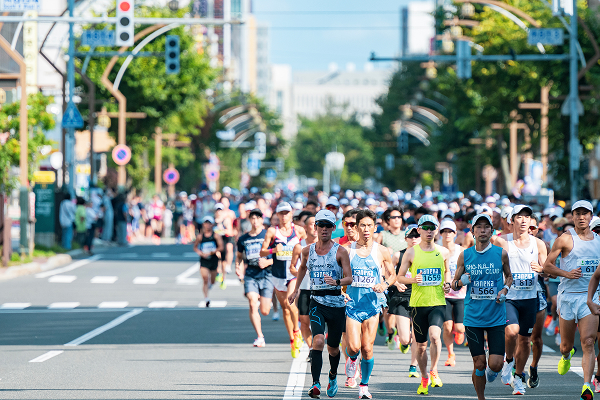 北の大地を駆け巡る！真夏のフルマラソン「北海道マラソン」3/29エントリー開始