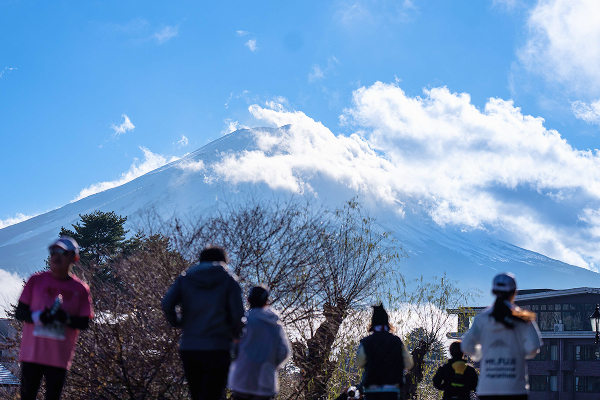 世界からランナーが集う絶景コースの祝祭空間！第14回富士山マラソン（12月12・13日）受付開始！