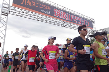 【地域】「筑後川マラソン」ハーフマラソンのコース距離計測を実施しました