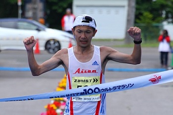 【週刊ランナーズ】サロマ湖100kmで世界最高記録！　風見尚さんが6時間9分14秒