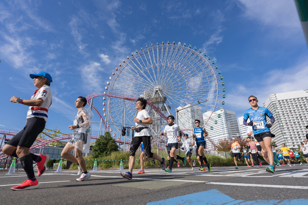 【速報】横浜マラソン開催！　神奈川県知事も5時間28分で完走