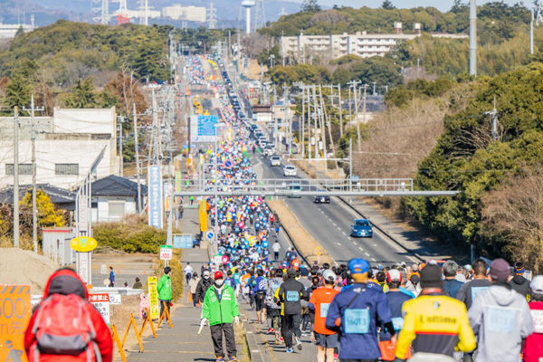 【速報】勝田全国マラソンが3年ぶりに開催！　女子は初マラソンの石澤さんがＶ