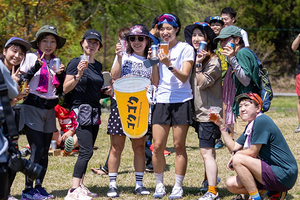 走った後にクラフトビールで乾杯！　「参加費自由のチャリティーランニングイベント」を主催