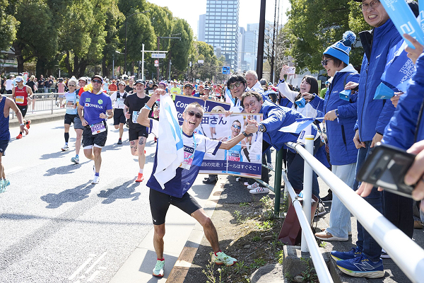 胃がんを克服しマラソン100回完走、うち88回サブスリーのアボット社員