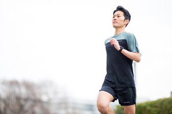 【ショップ通信】「軽さ」と「動きやすさ」にこだわった耐久撥水ランニングパンツ!