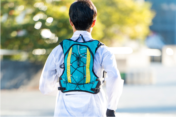 【ショップ通信】着替えとペットボトルを携帯したい！　そんな時にはランニングベスト7！