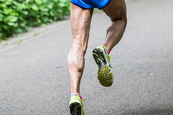 【週刊ランナーズ】47歳1位の平塚潤さんは゛坂だらけ″の東宮御所で46km走!? 