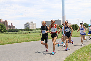 【週刊ランナーズ】年齢別ランキング１位の小金啓志さん（70歳）<br/>「キロ10分のLSDをやっています」