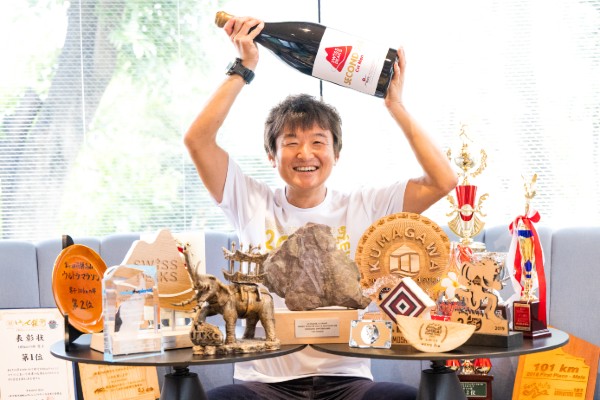 390kmスイス横断レース優勝「酷暑のインドで野犬に追いかけられたのがインターバル走になりました」