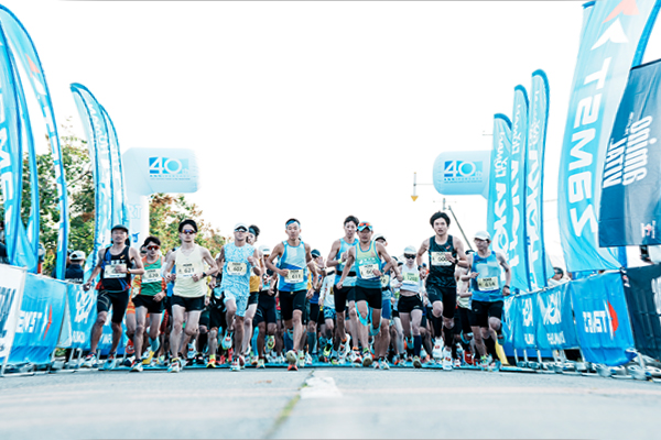 第40回サロマ湖100kmで優勝した香港選手のコーチは五輪メダリストを指導した日本人